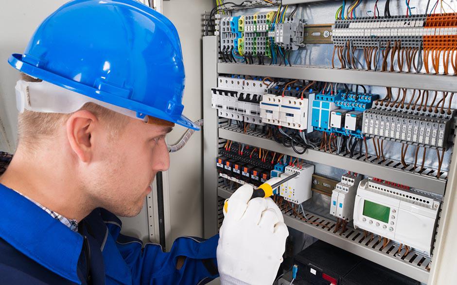 controle installation électrique Le Coudray-Montceaux