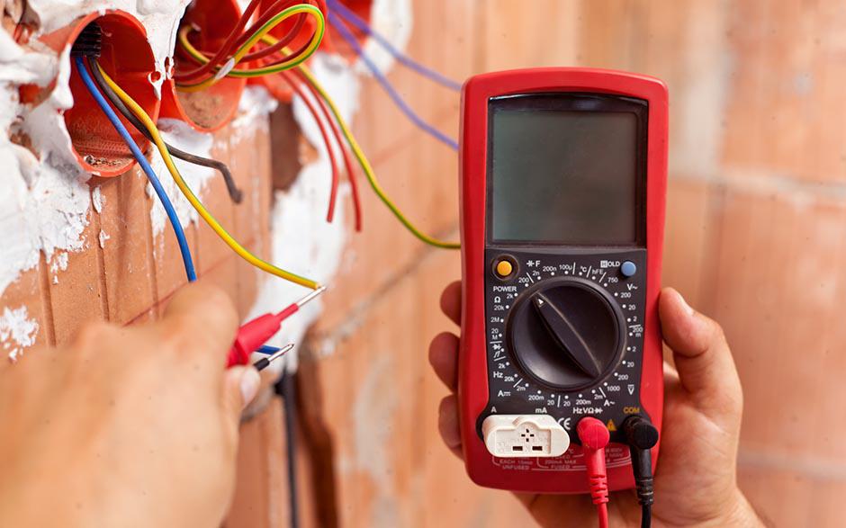 controle installation électrique Le Coudray-Montceaux